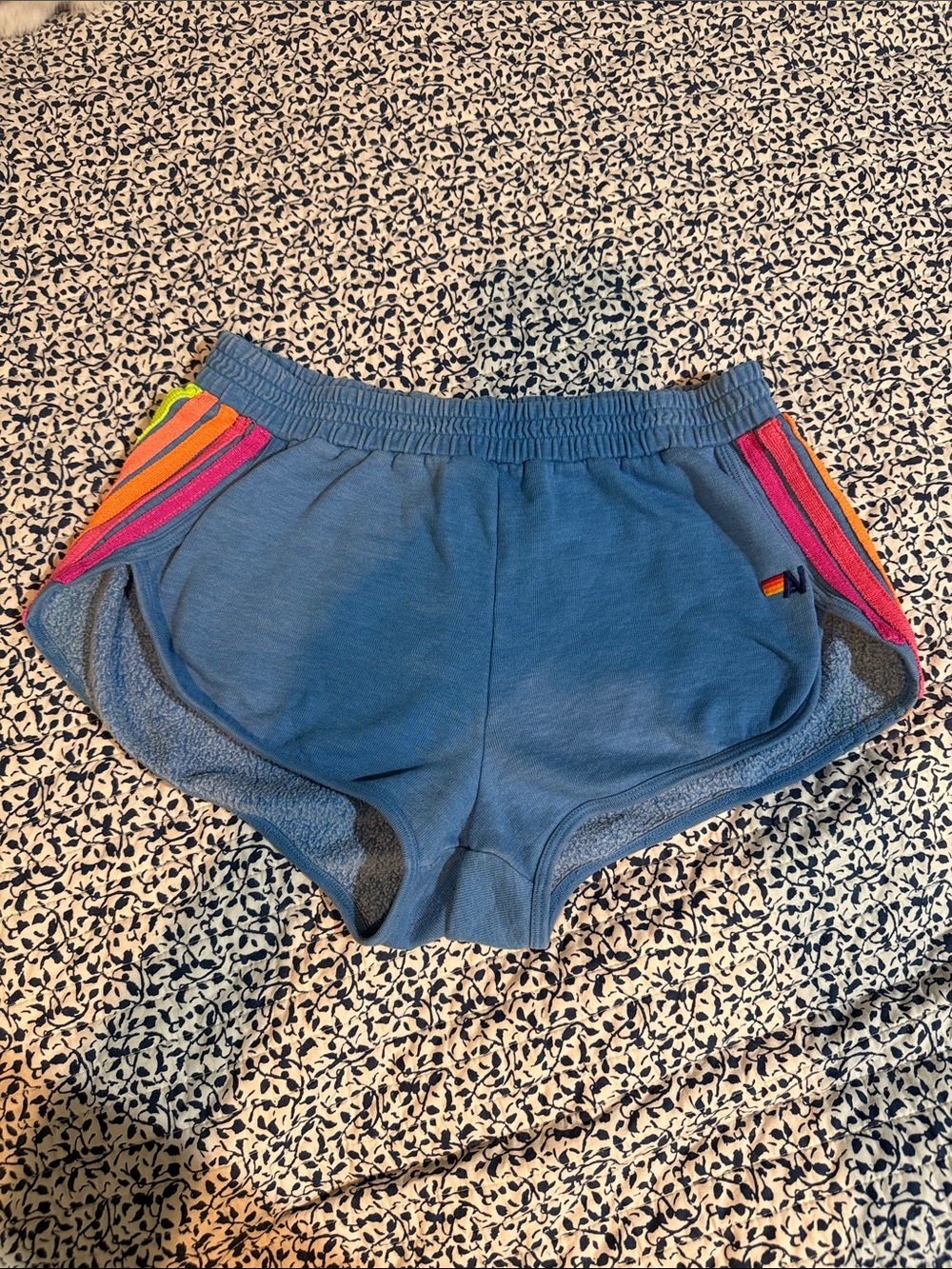 Aviator Nation 5 stripe jogger short size M